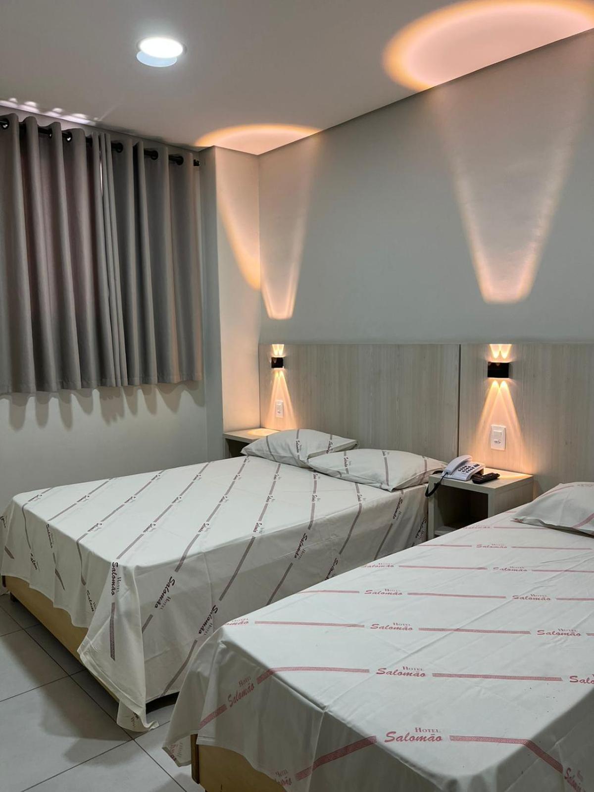 Hotel Salomao - Proximo A 25 De Marco, Bom Retiro, Bras E Rua Santa Efigenia, A 2 Minutos Do Mirante Sampa Sky E Pista De Skate Anhangabau 상파울루 외부 사진