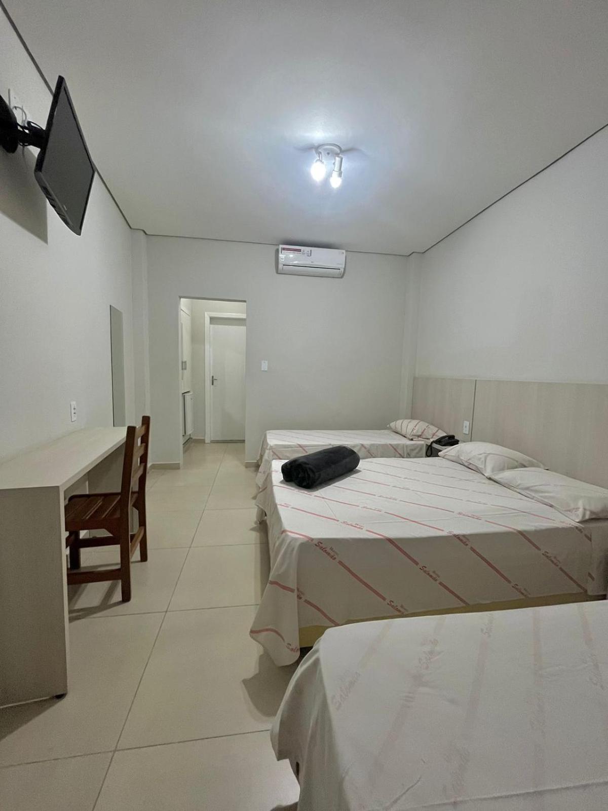 Hotel Salomao - Proximo A 25 De Marco, Bom Retiro, Bras E Rua Santa Efigenia, A 2 Minutos Do Mirante Sampa Sky E Pista De Skate Anhangabau 상파울루 외부 사진